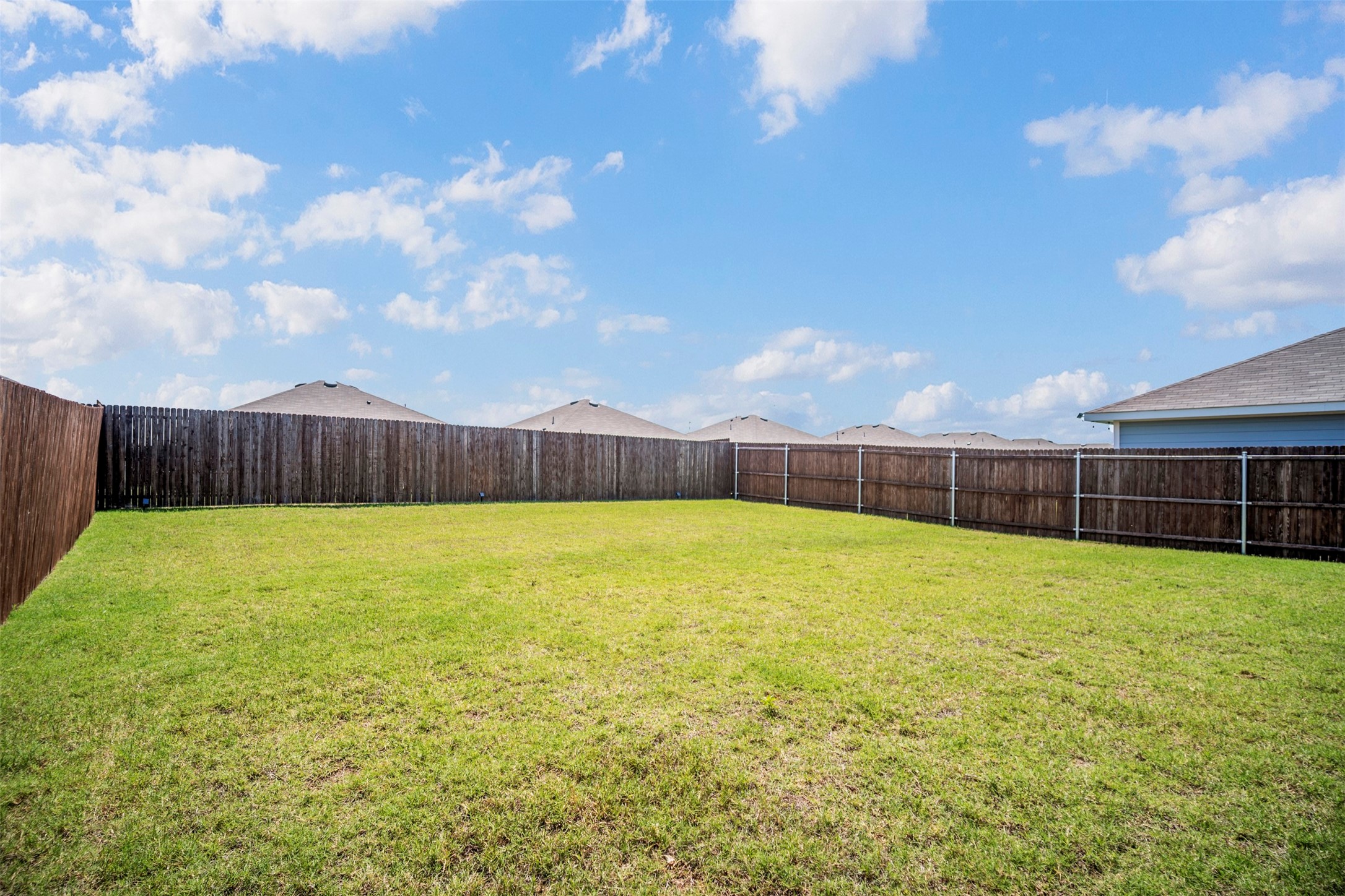 6505 Shoreline Lane Princeton TX 75407
