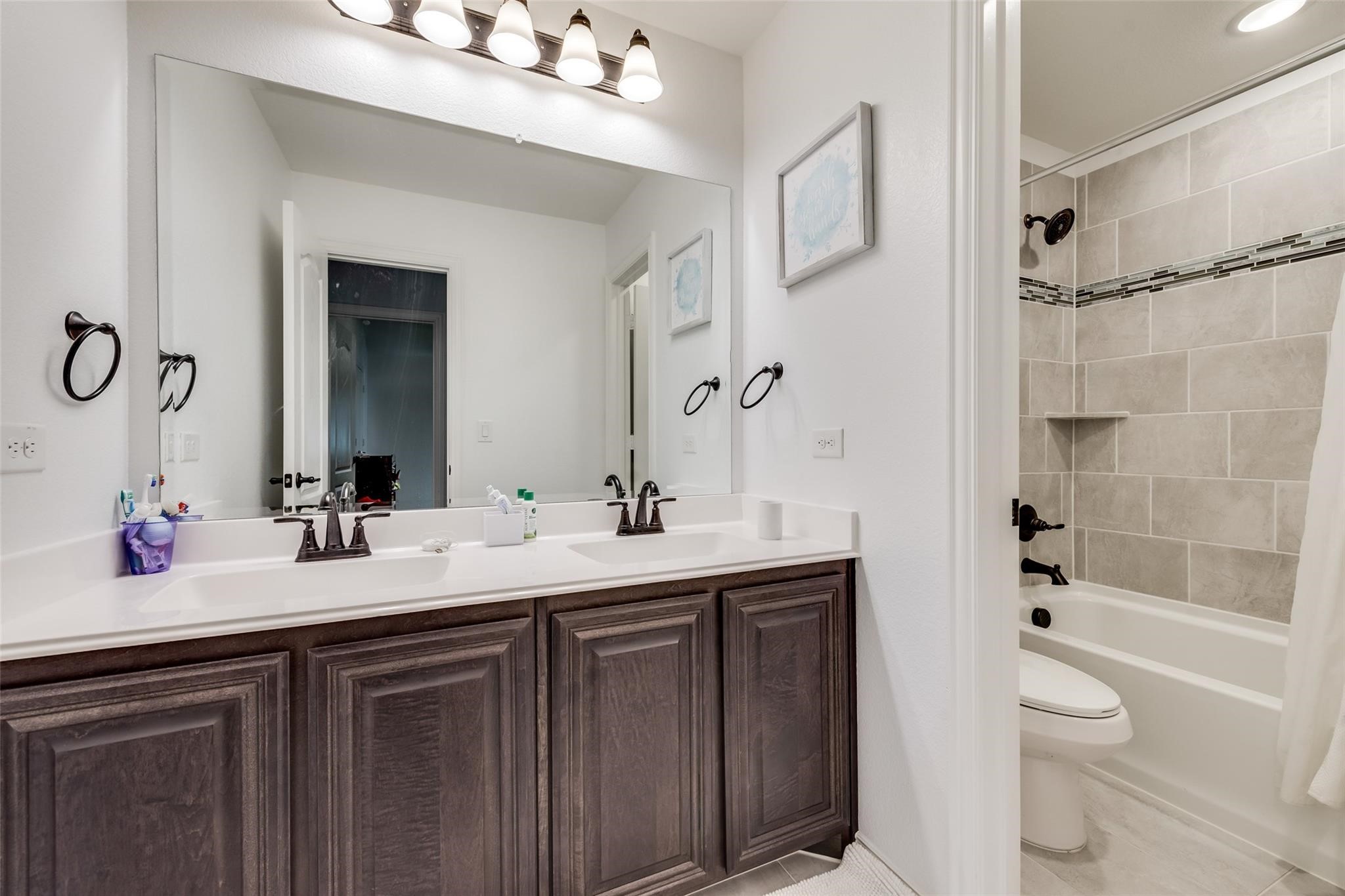 213 Roscoe Drive Fate TX 75087