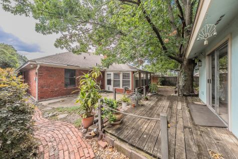 1228 Cozby Street W Benbrook TX 76126