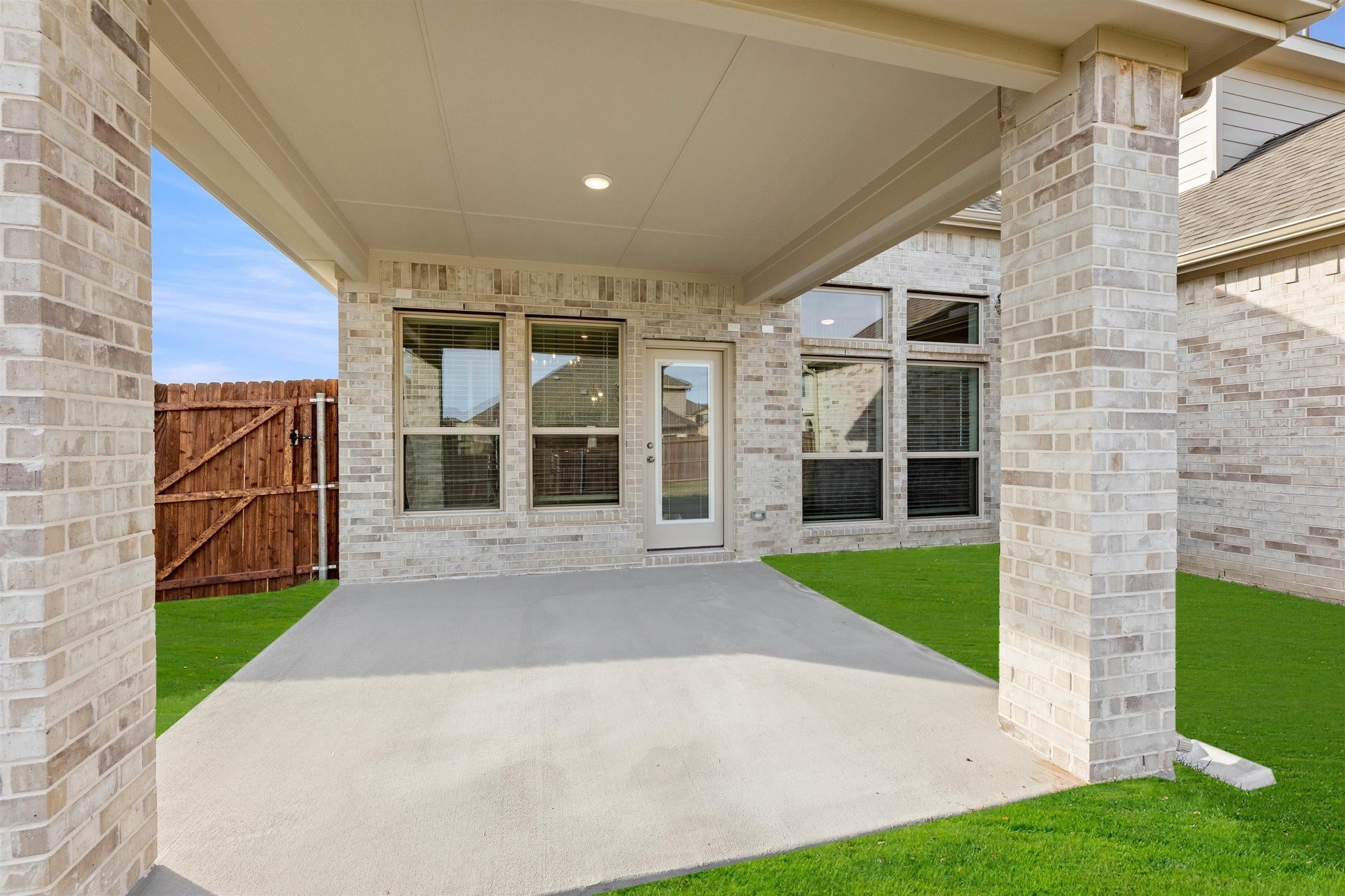 5208 Deep Creek Drive Fort Worth TX 76179