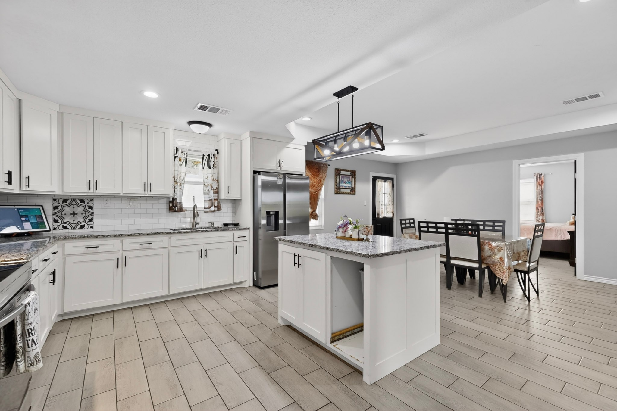 6035 County Road 302 Grandview TX 76050