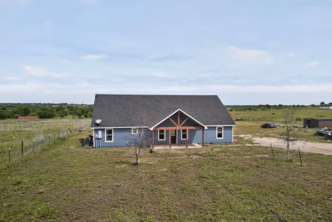6035 County Road 302 Grandview TX 76050