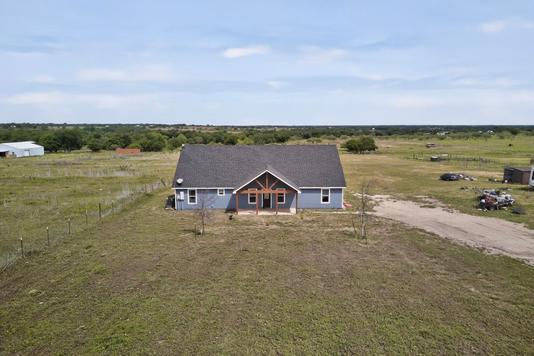 6035 County Road 302 Grandview TX 76050