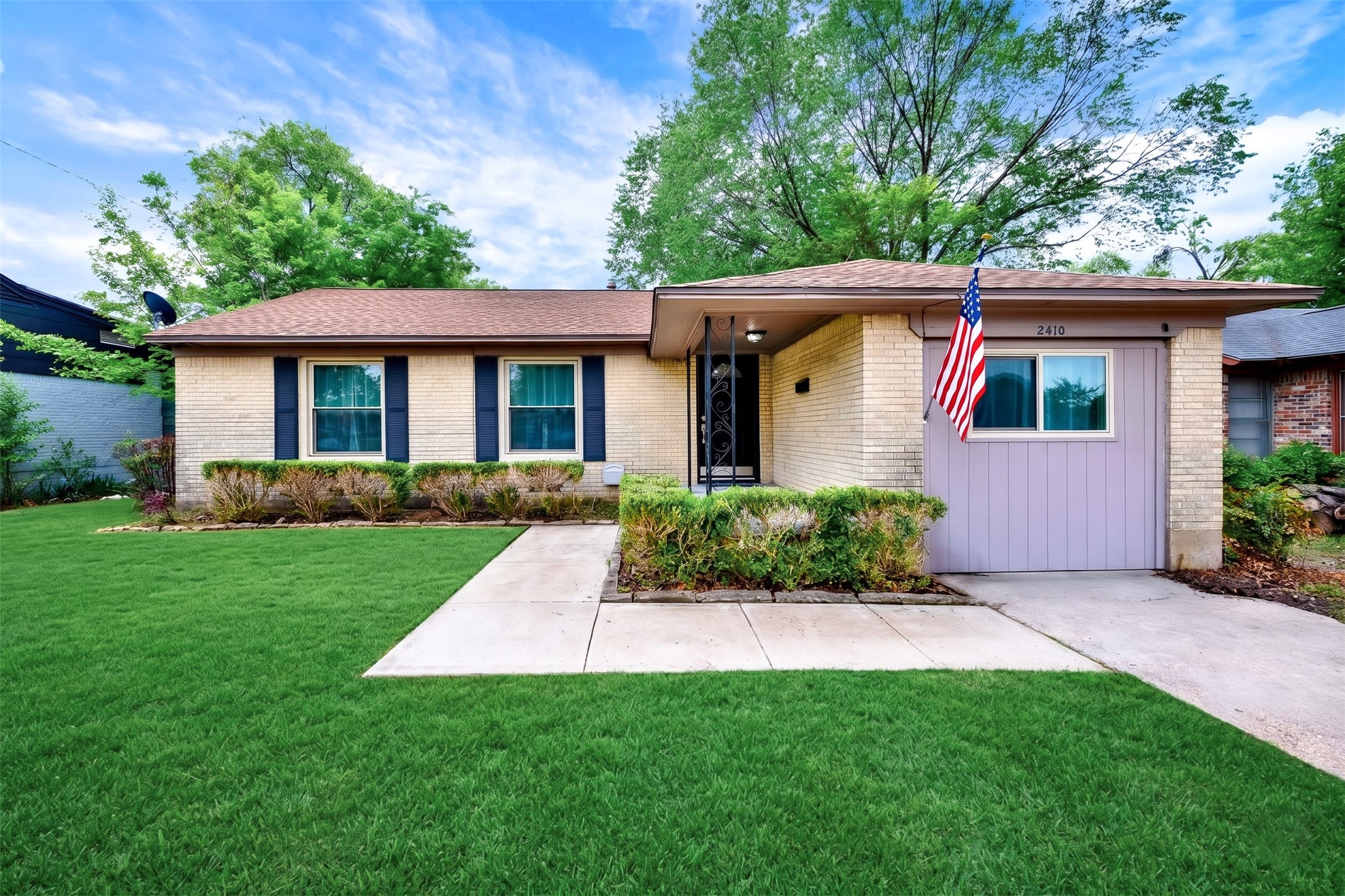 2418 Centerville Road Dallas TX 75228