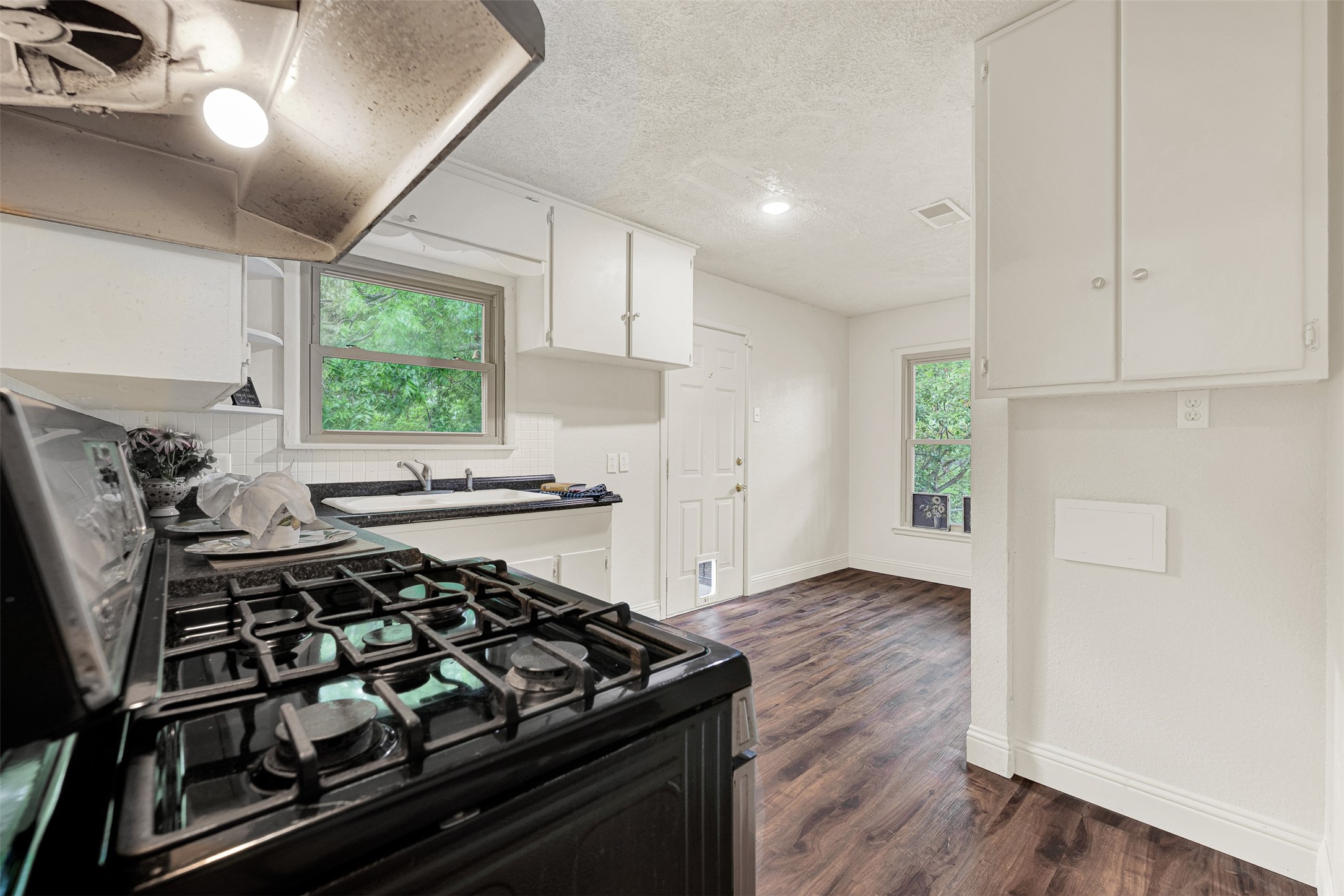 2418 Centerville Road Dallas TX 75228
