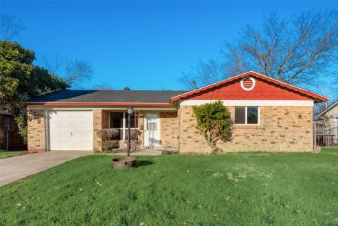 4749 Marshall Street Forest Hill TX 76119
