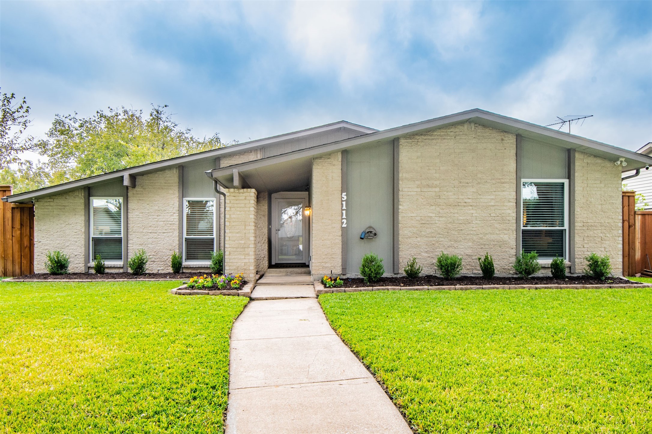 5112 Hardaway Circle The Colony TX 75056