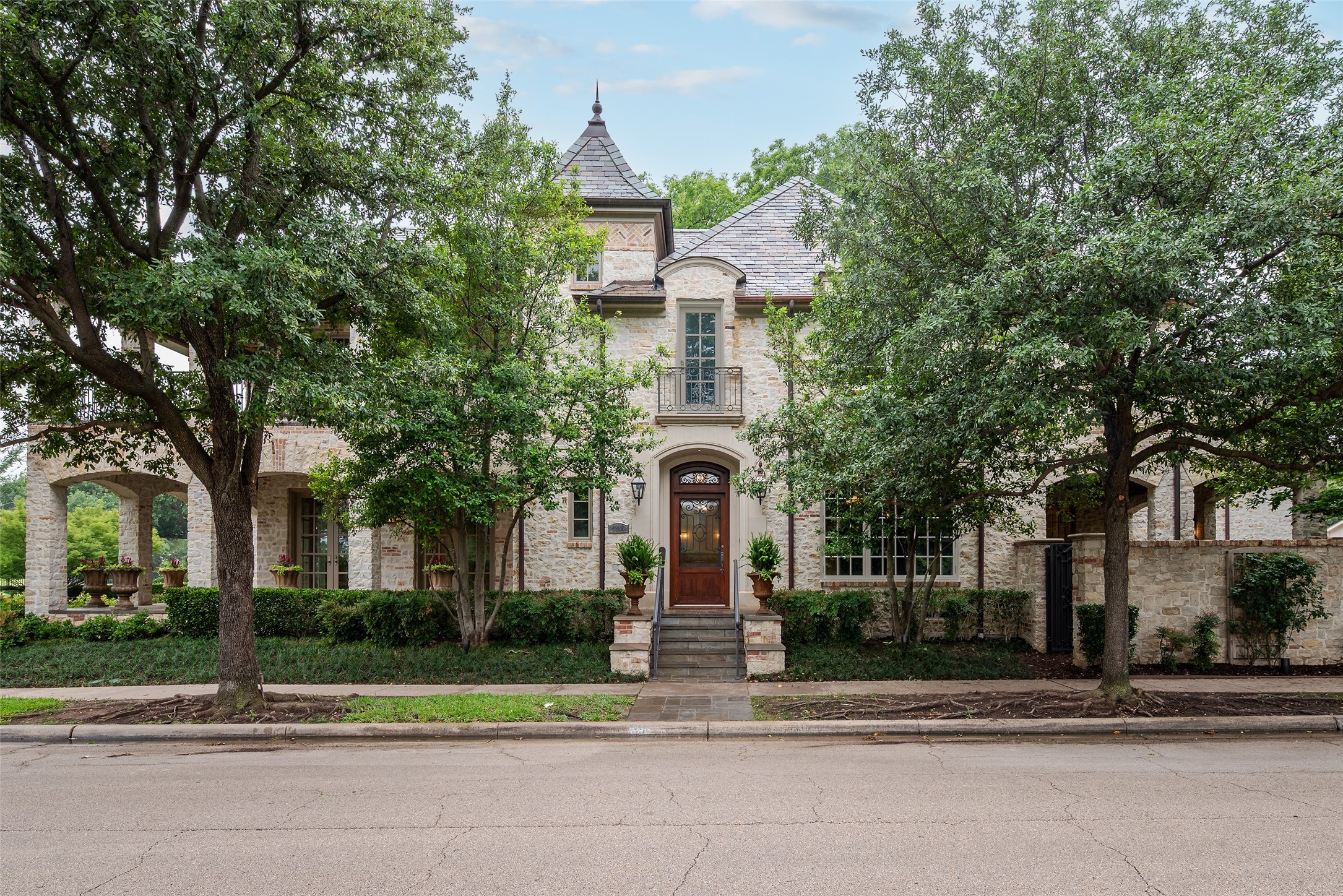 University Park TX, 3900 Shannon Lane