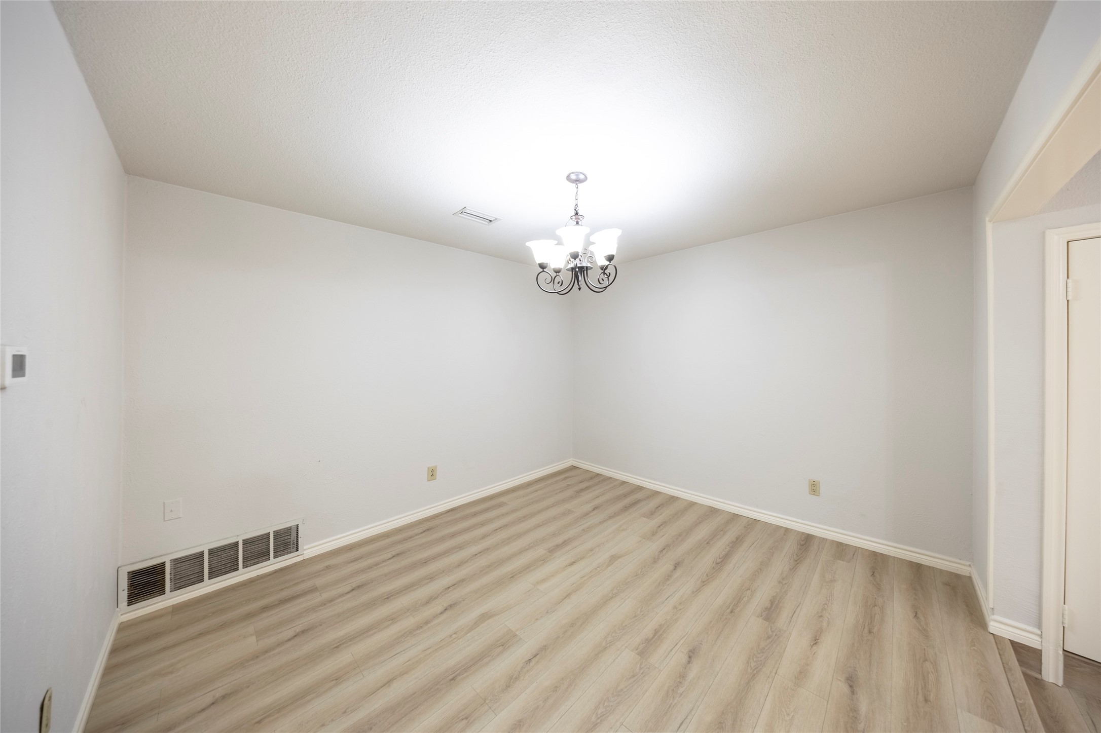 3313 Knights Haven Lane Garland TX 75044