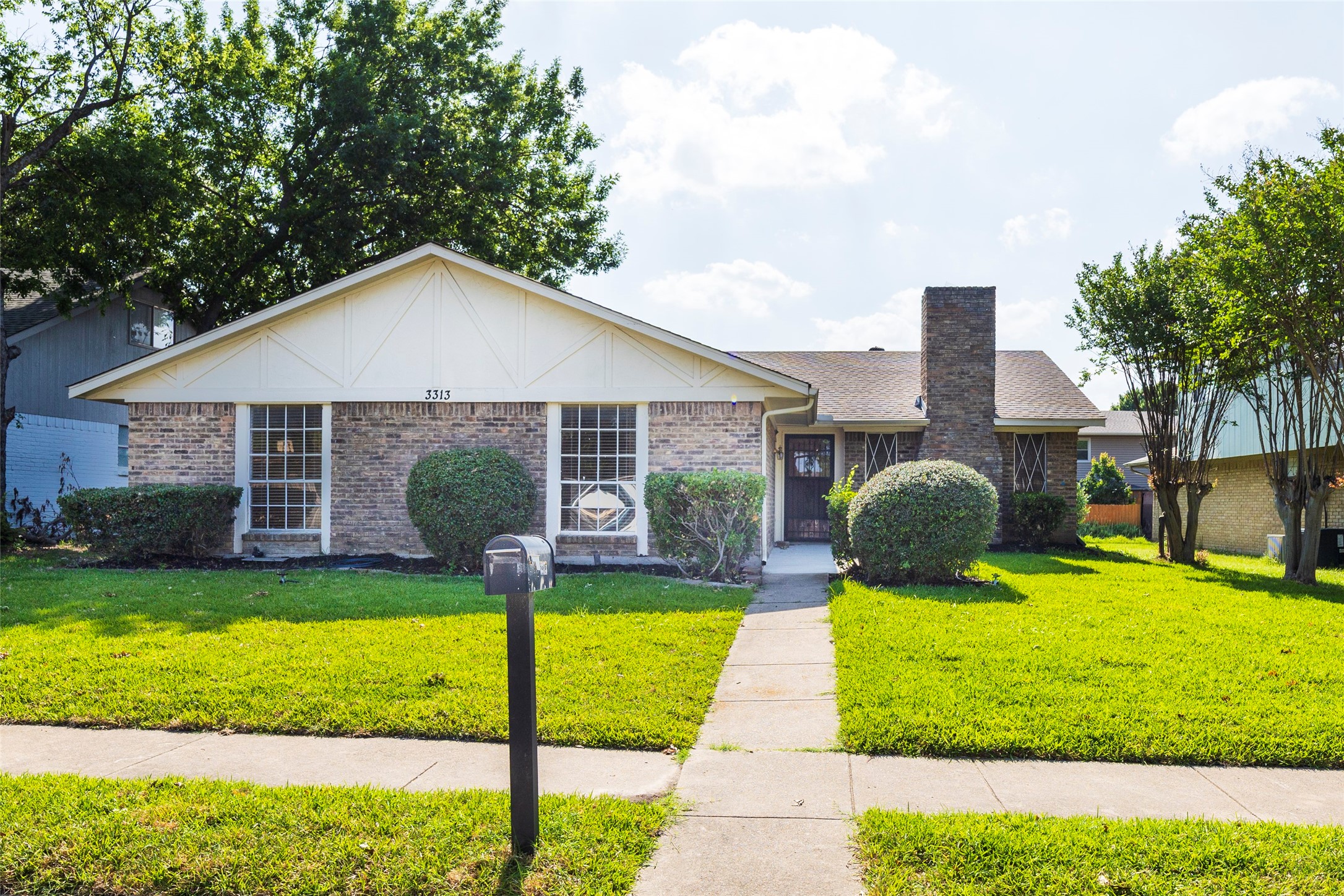 3313 Knights Haven Lane Garland TX 75044