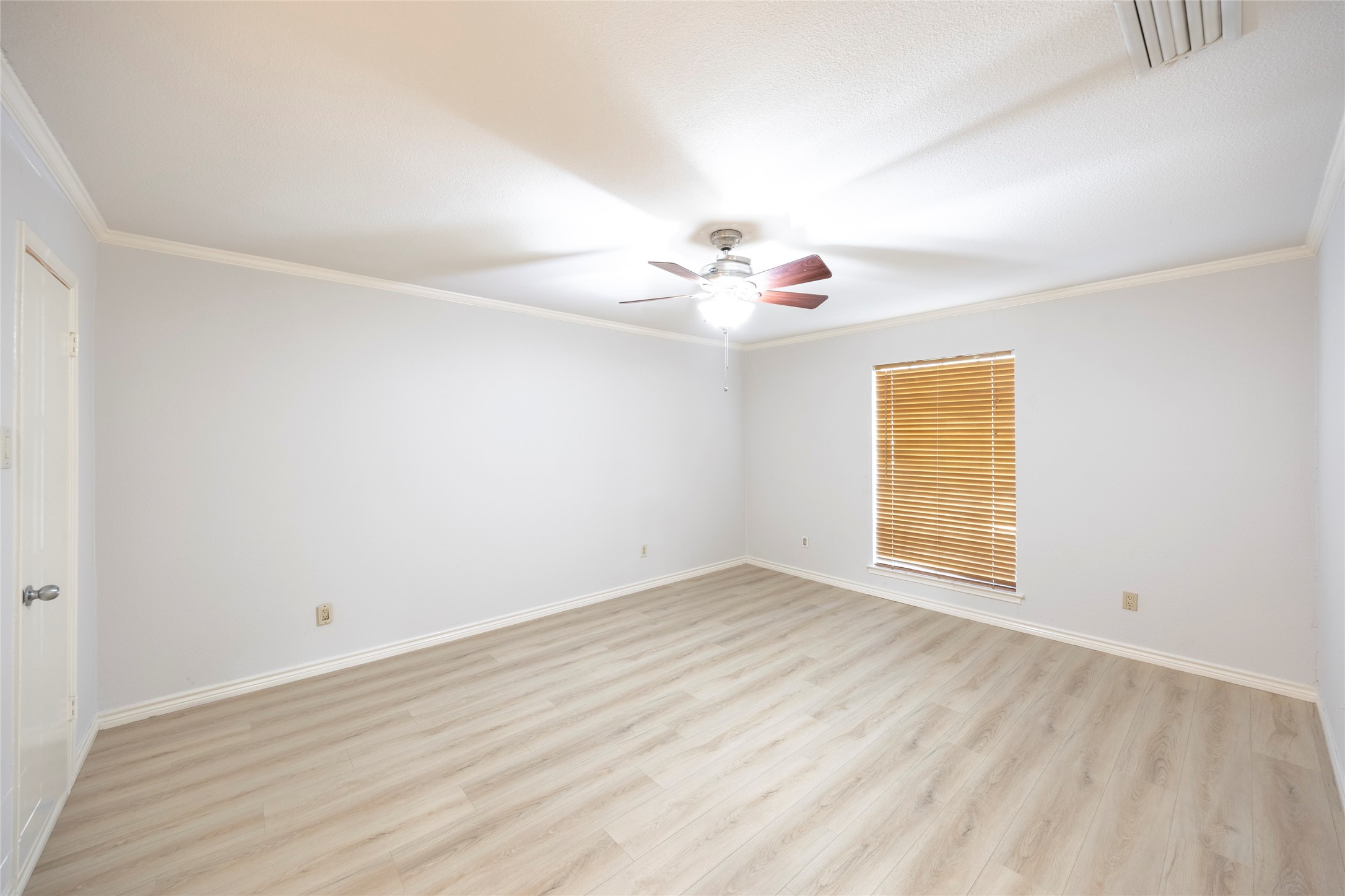 3313 Knights Haven Lane Garland TX 75044