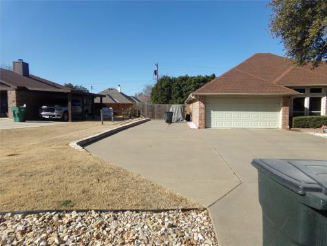 6316 Carrizo Drive Granbury TX 76049