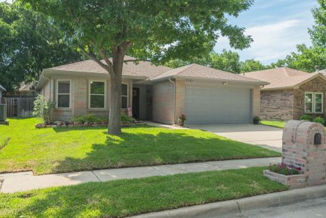 9321 Goldenview Drive Fort Worth TX 76244