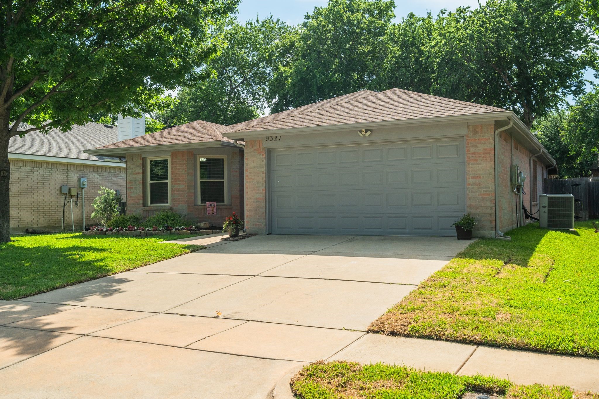 9321 Goldenview Drive Fort Worth TX 76244