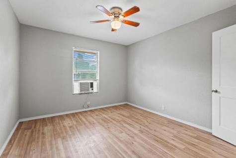 701 W Hull Street Denison TX 75020
