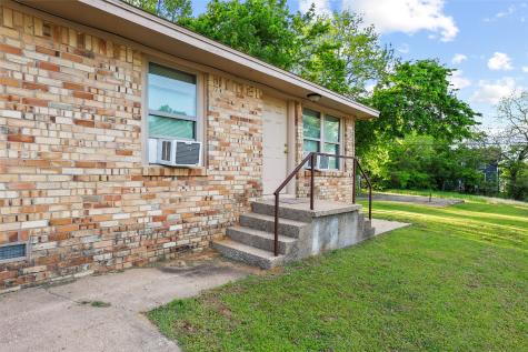 701 W Hull Street Denison TX 75020