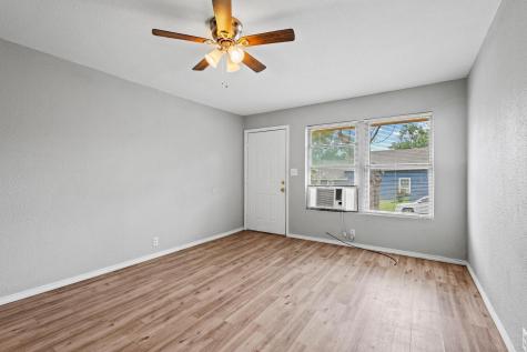701 W Hull Street Denison TX 75020