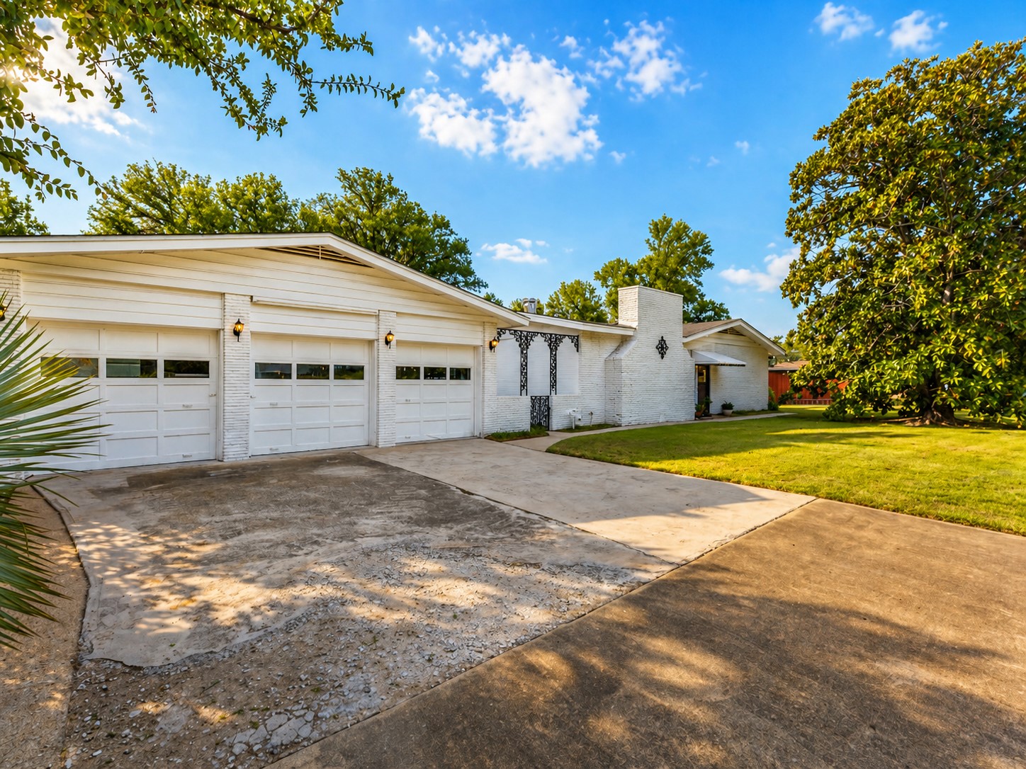 203 Lakeridge Road Lakeside TX 76108