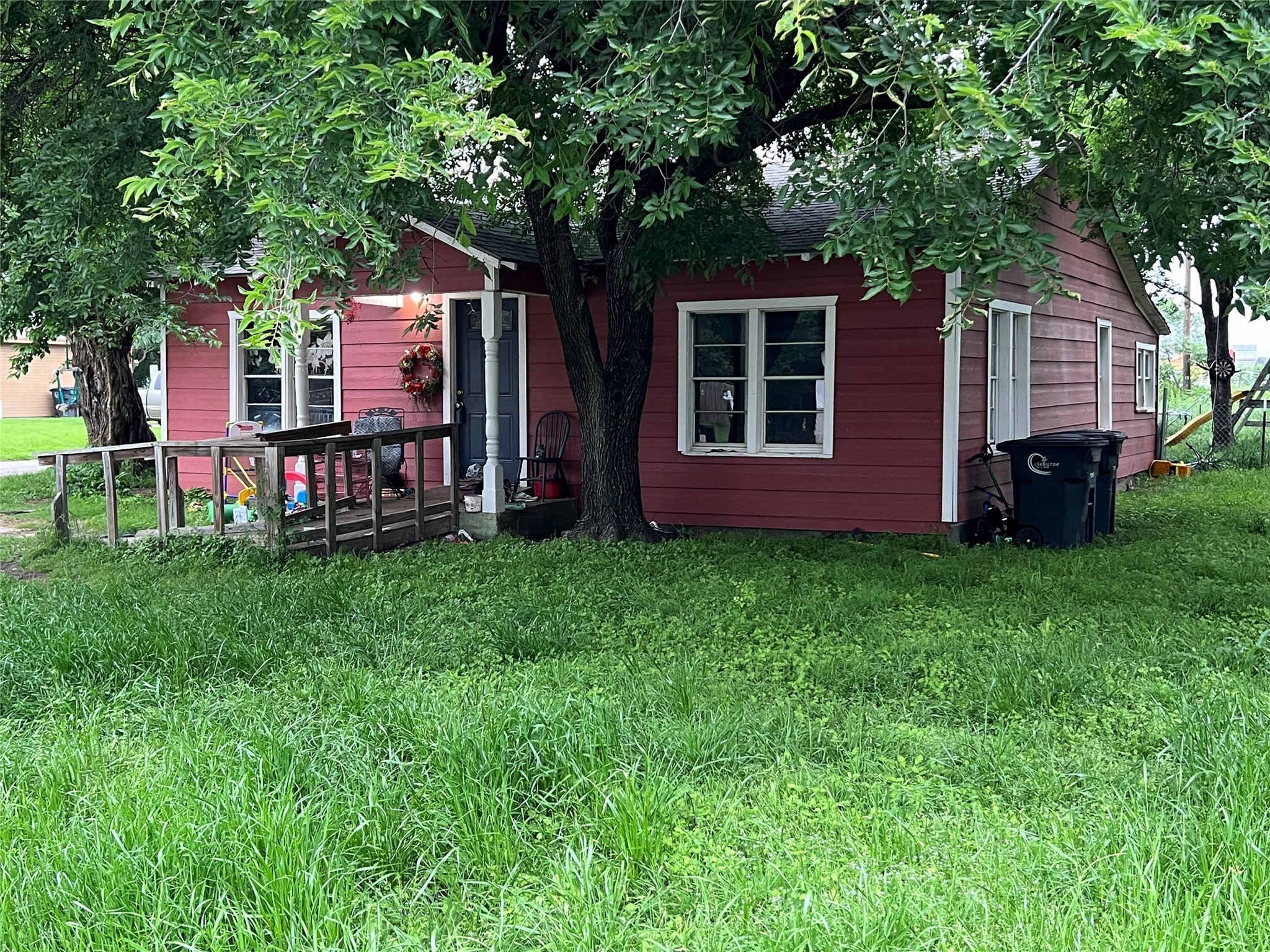 748 N Wilhite Street Cleburne TX 76031