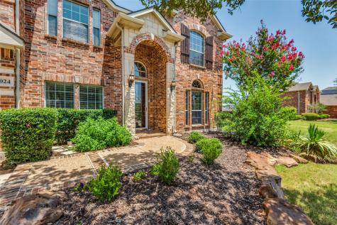 3024 Summerview Drive Grand Prairie TX 75052