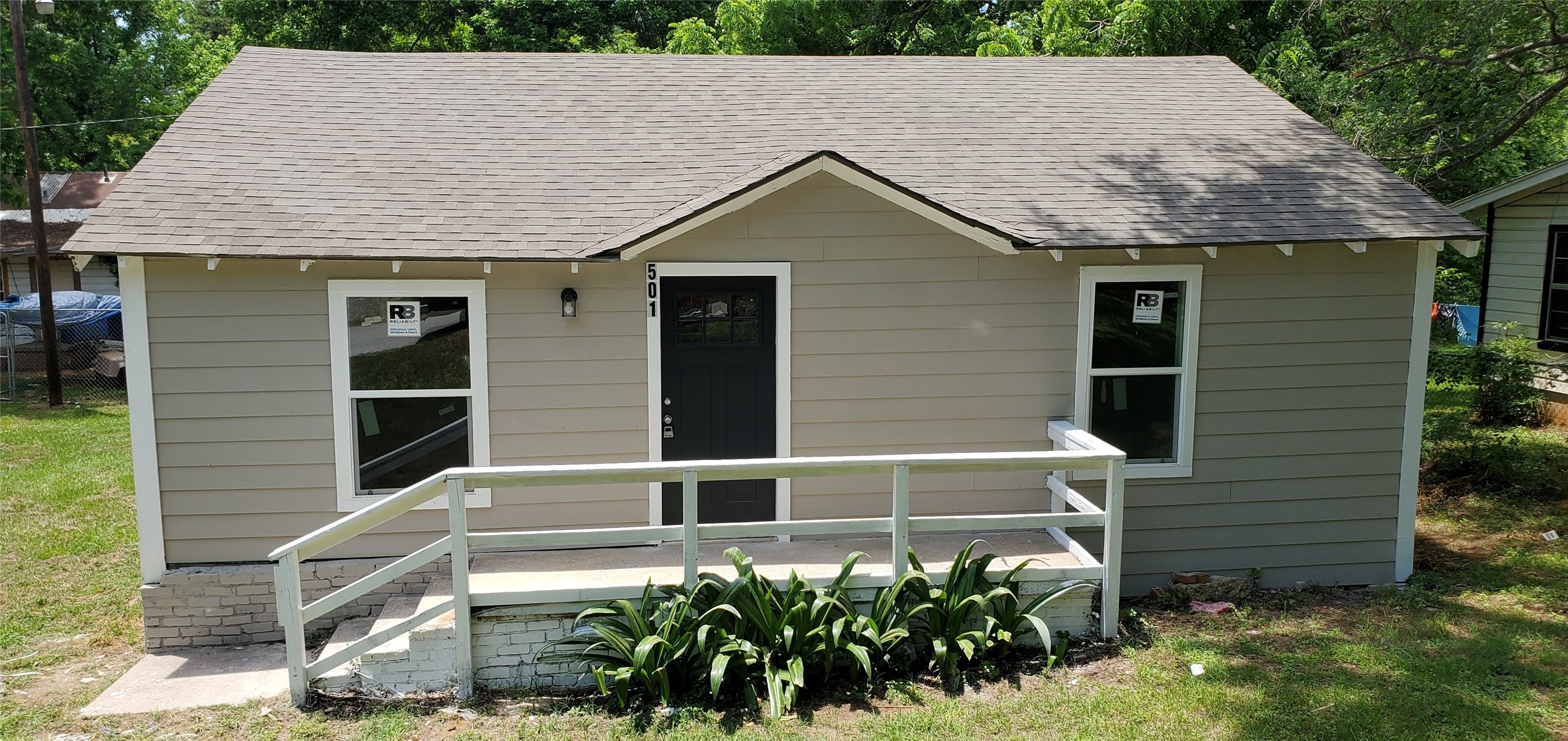 501 Variah Street Palestine TX 75803