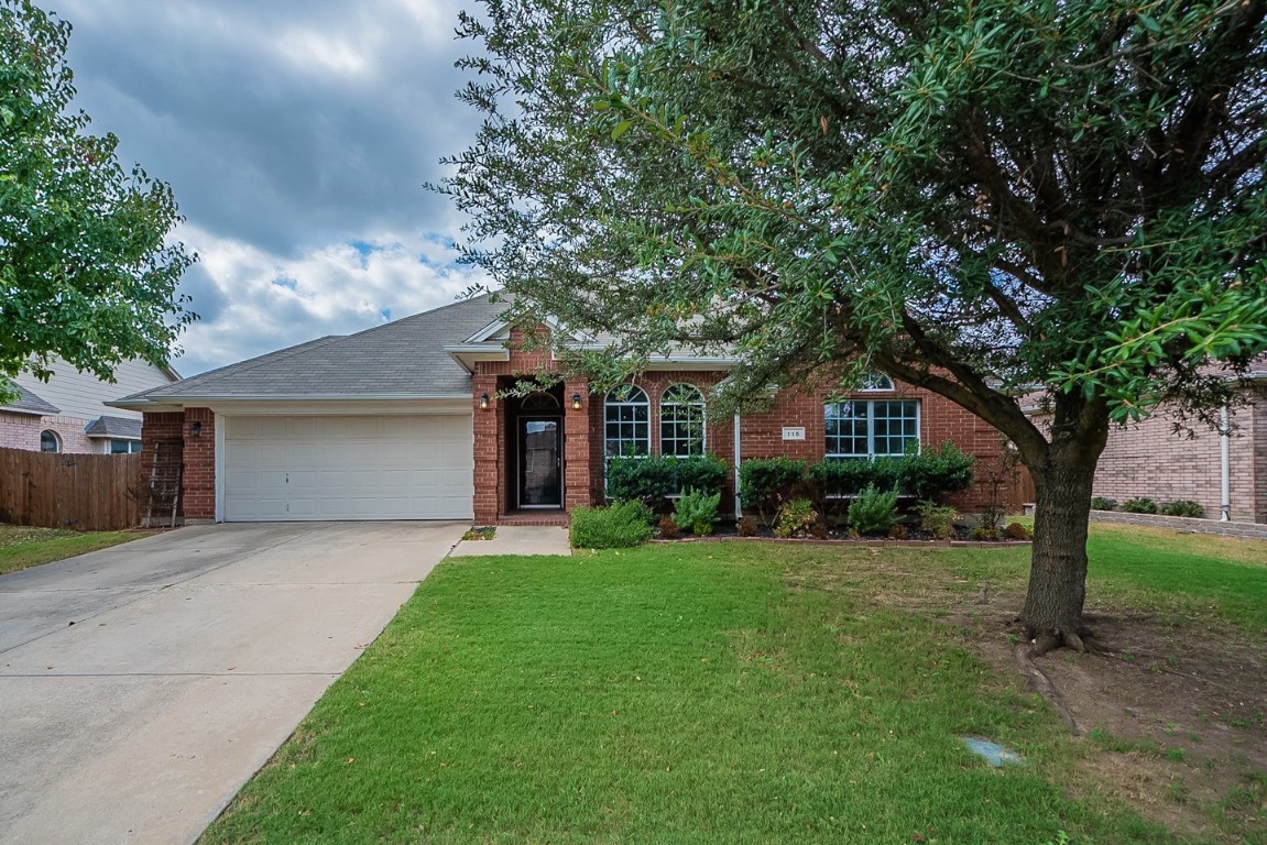 115 Chinos Trail Justin TX 76247