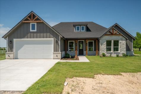 1533 County Road 4945 Leonard TX 75452
