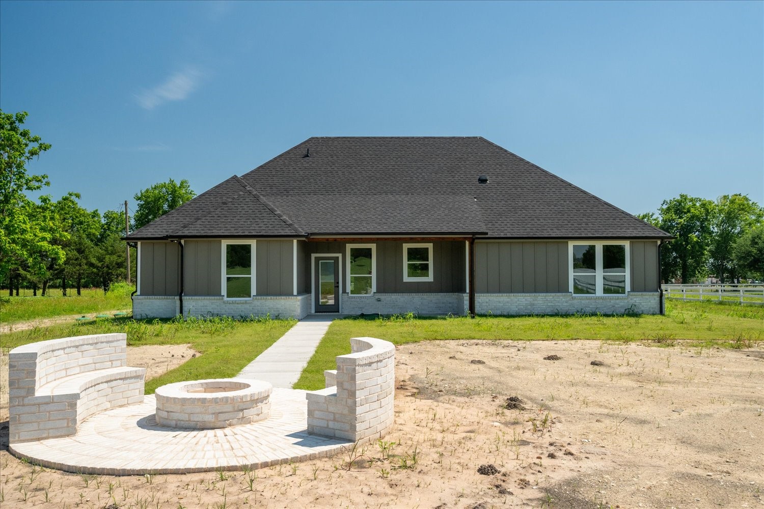 1533 County Road 4945 Leonard TX 75452