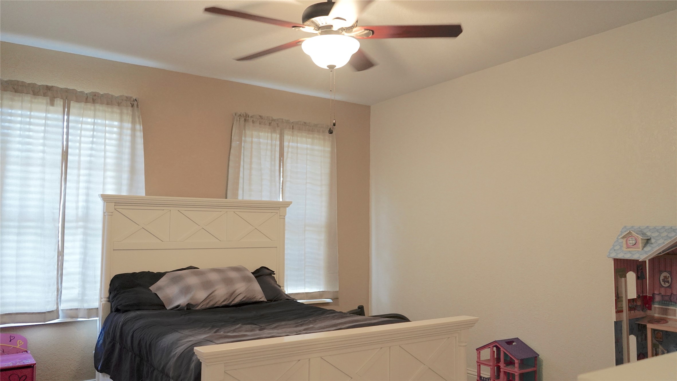 421 Weakes Street Eustace TX 75124