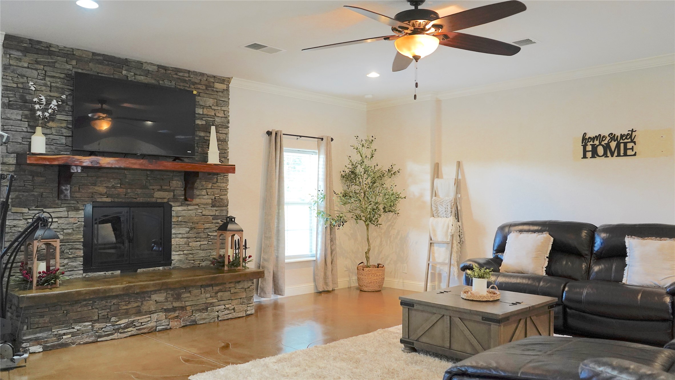 421 Weakes Street Eustace TX 75124