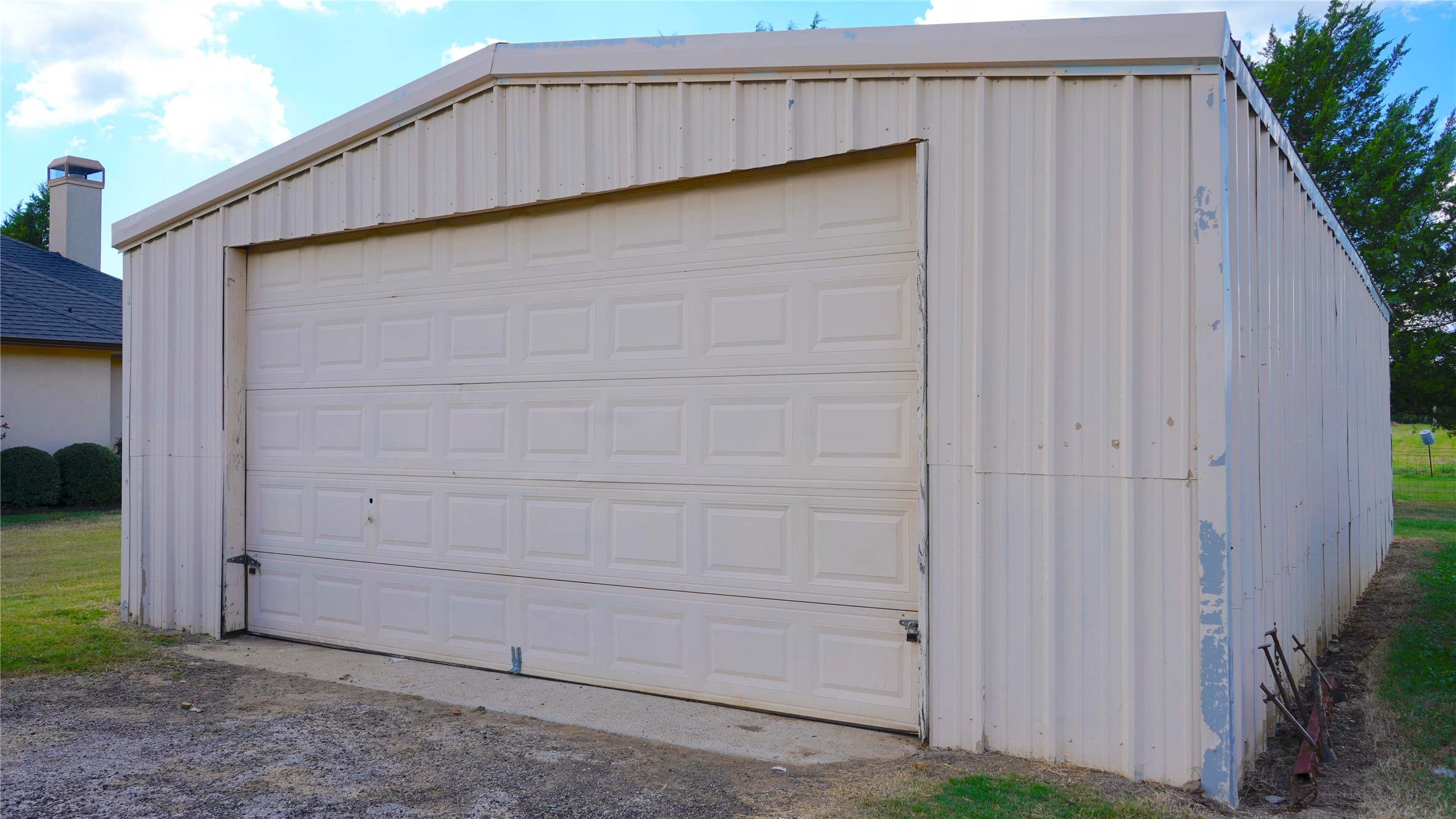 421 Weakes Street Eustace TX 75124
