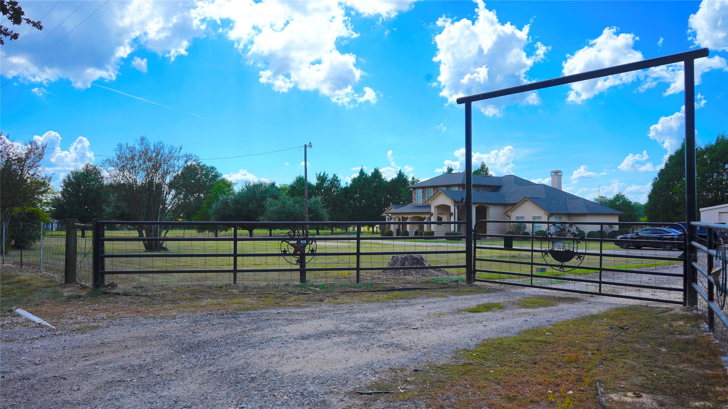 421 Weakes Street Eustace TX 75124