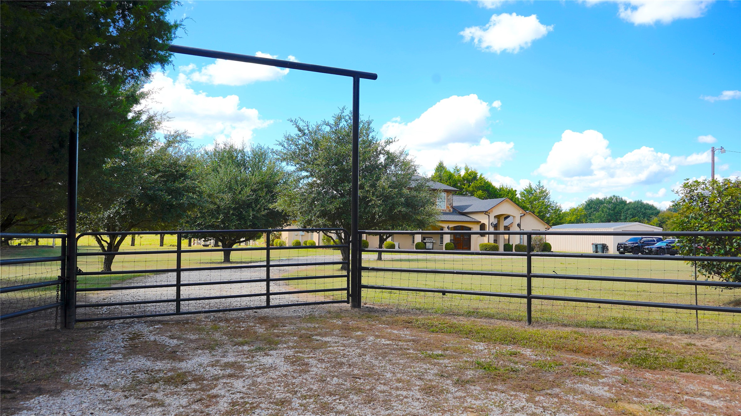 421 Weakes Street Eustace TX 75124