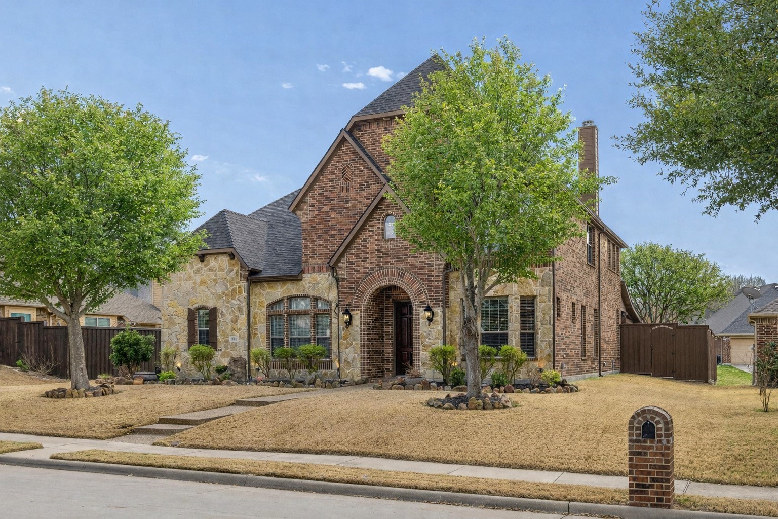 832 Windham Drive Rockwall TX 75087