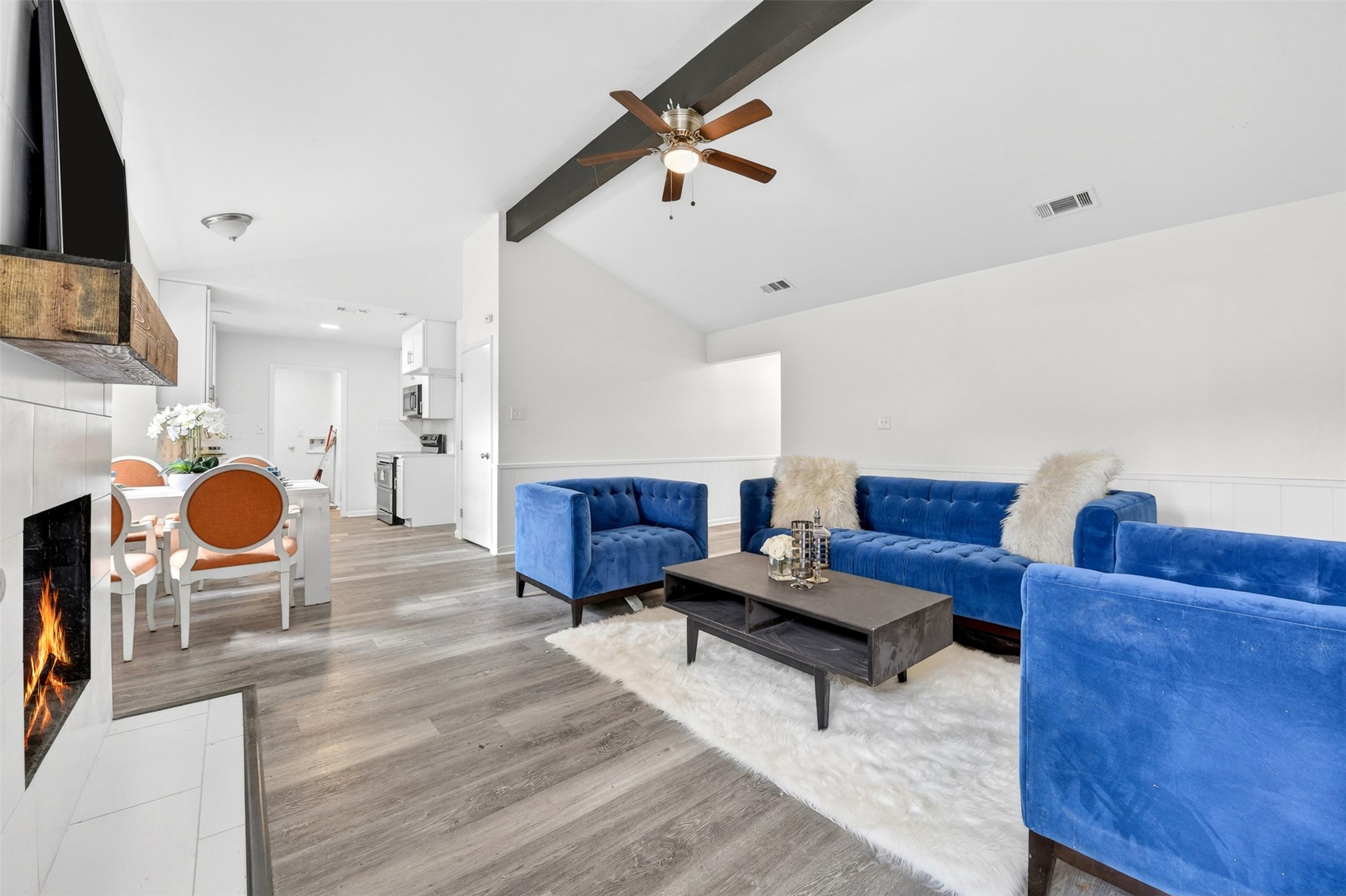 6412 Embassy Drive Forest Hill TX 76119