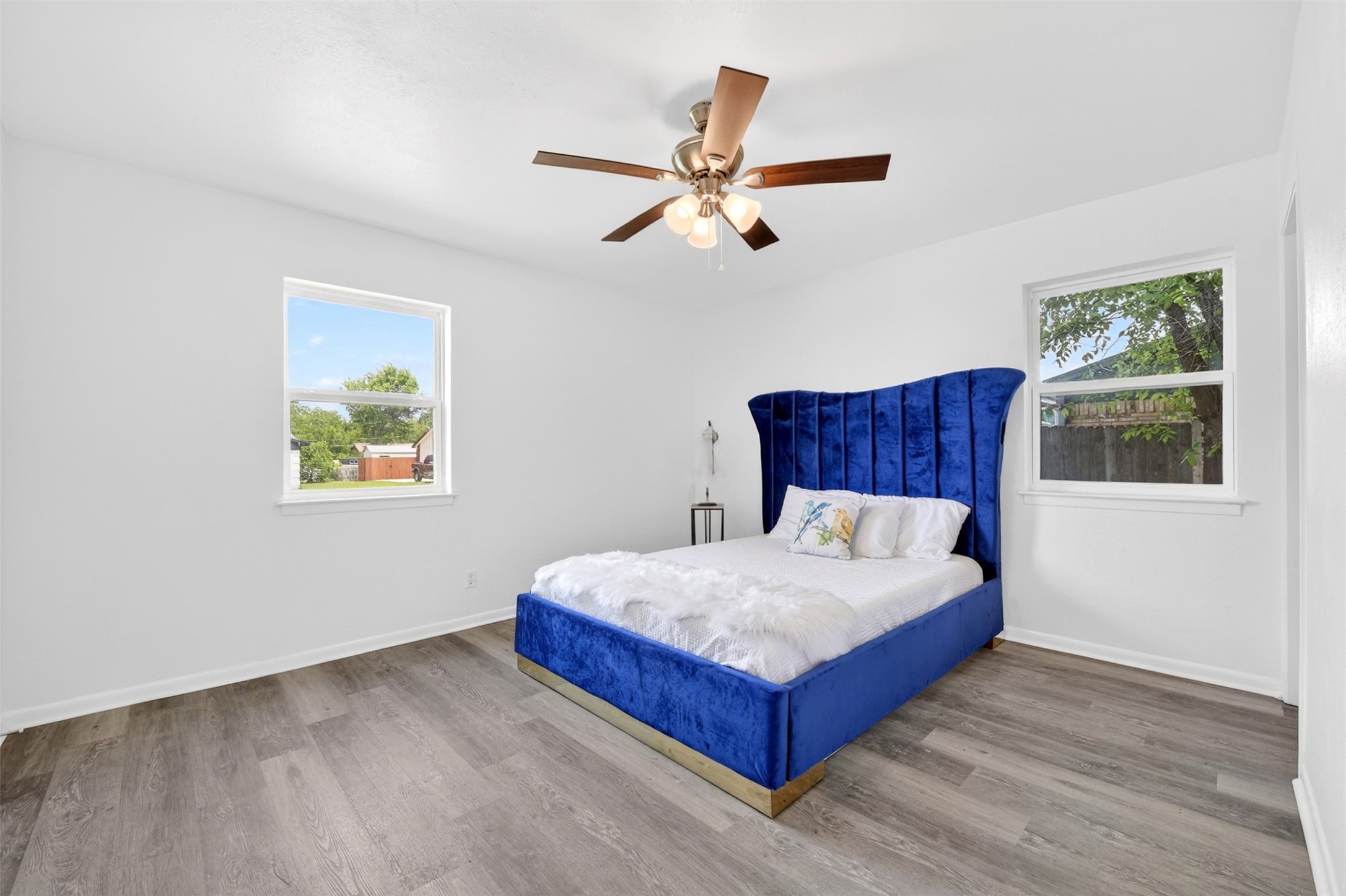6412 Embassy Drive Forest Hill TX 76119