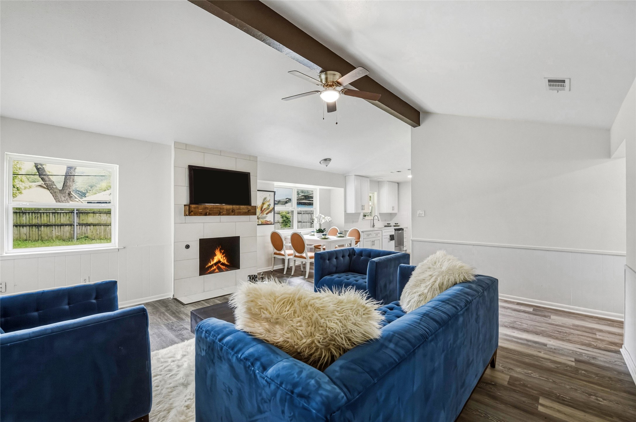 6412 Embassy Drive Forest Hill TX 76119