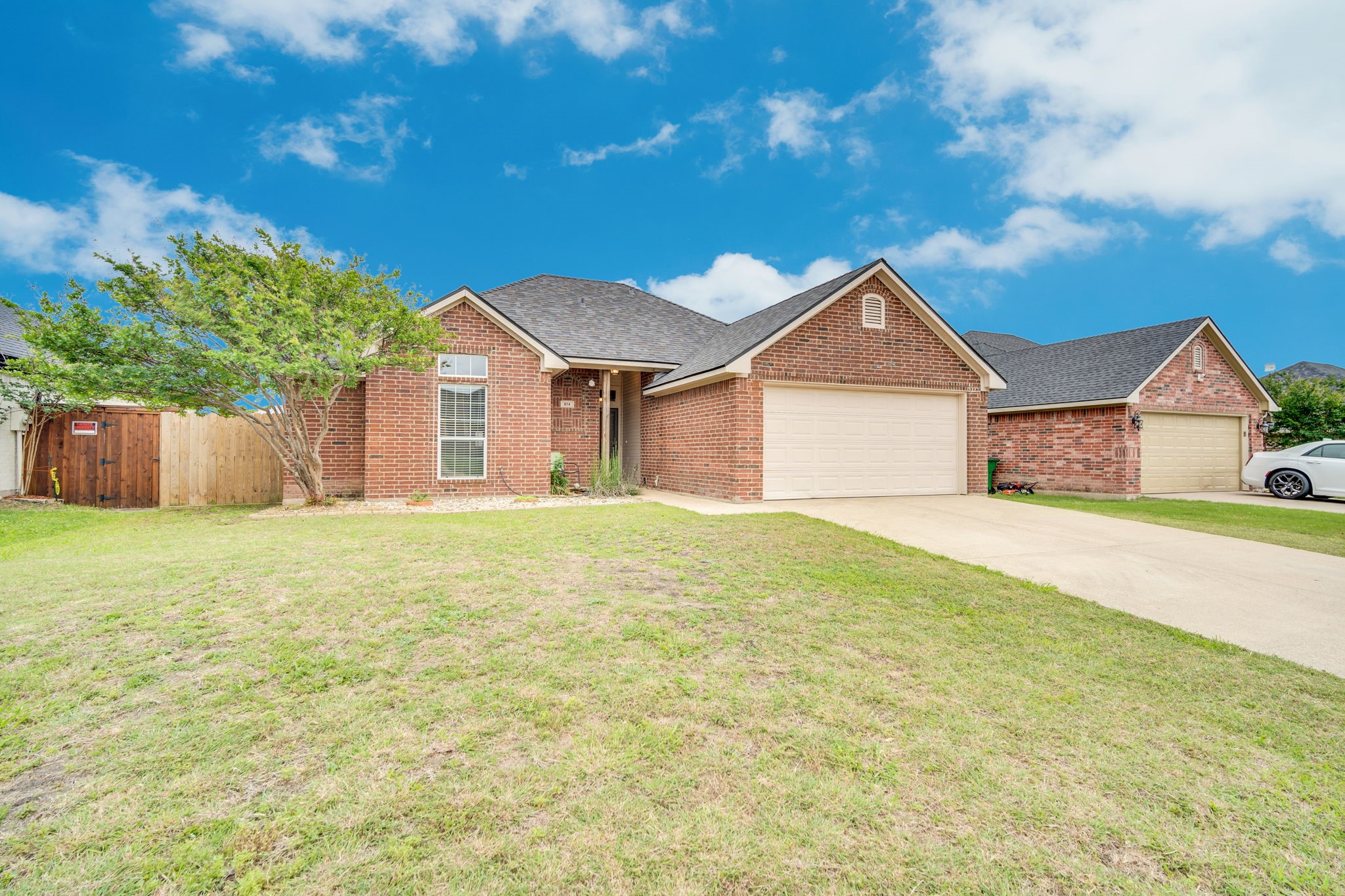 614 Jordan Lane Waxahachie TX 75165