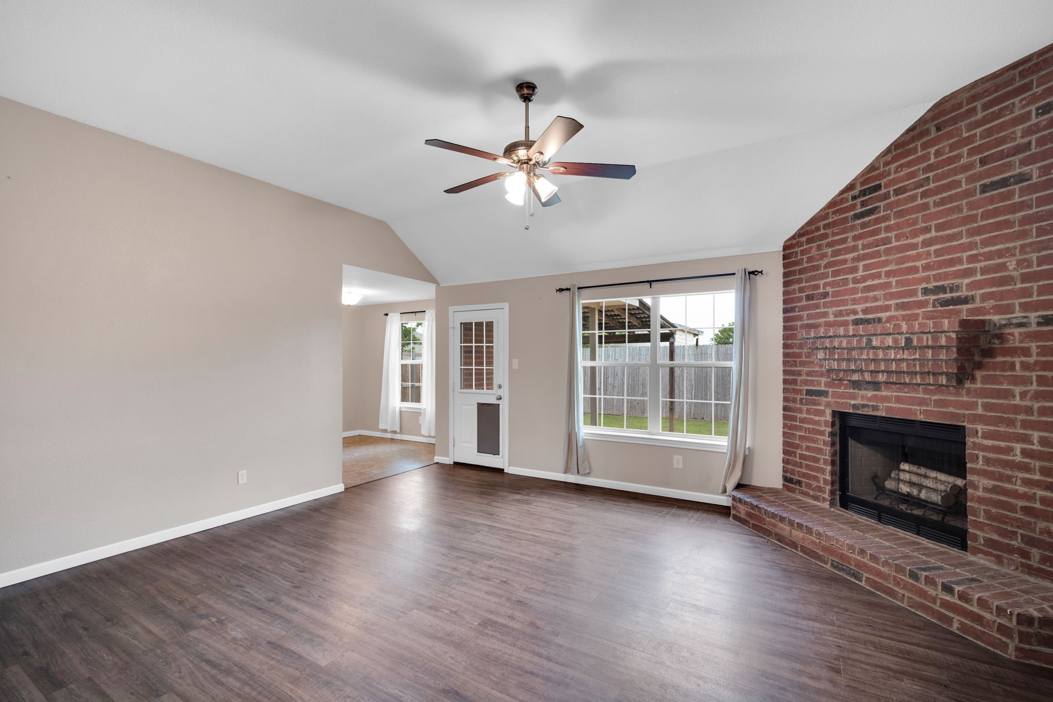 614 Jordan Lane Waxahachie TX 75165