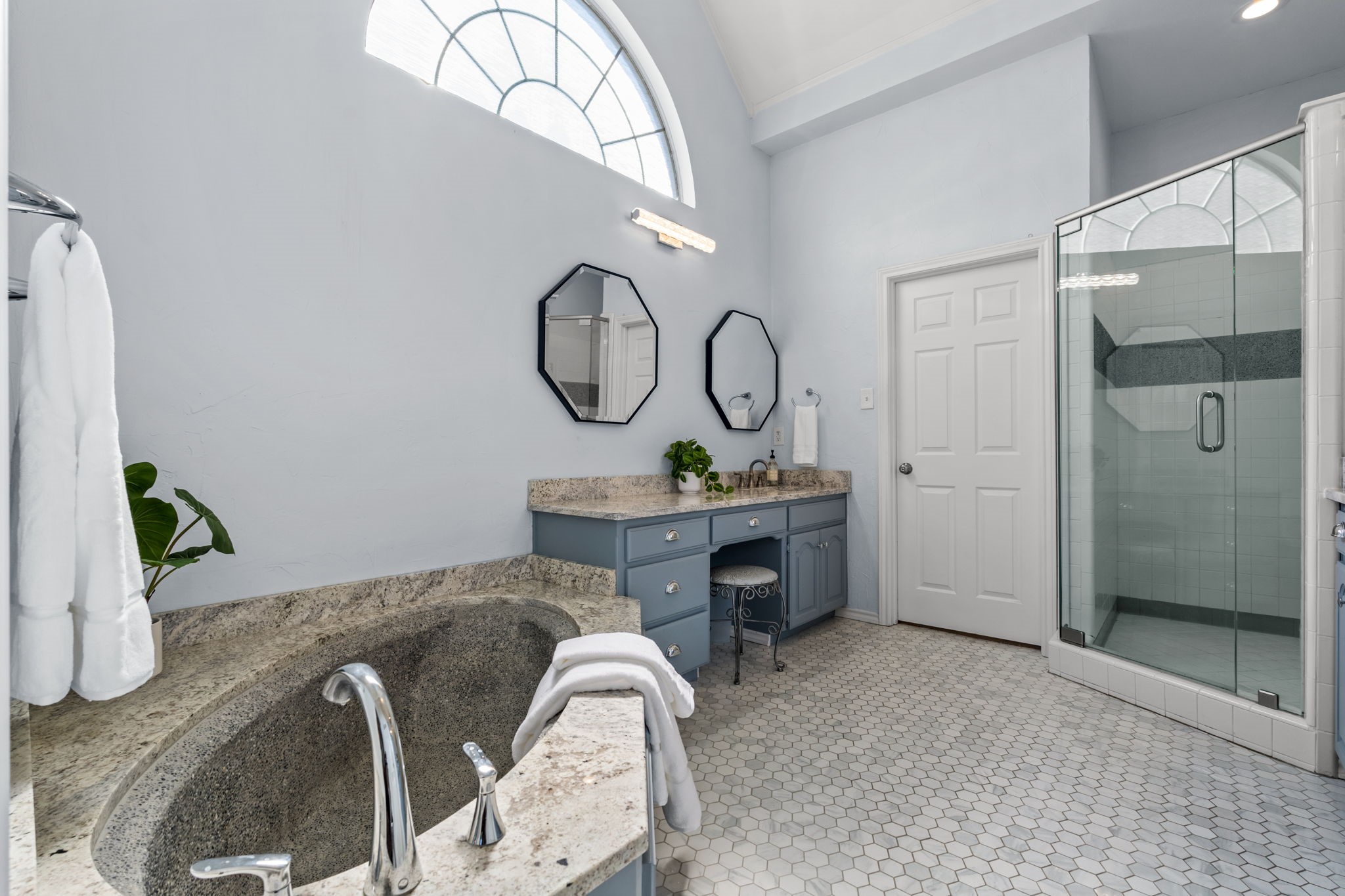 1621 Glen Springs Drive Plano TX 75093