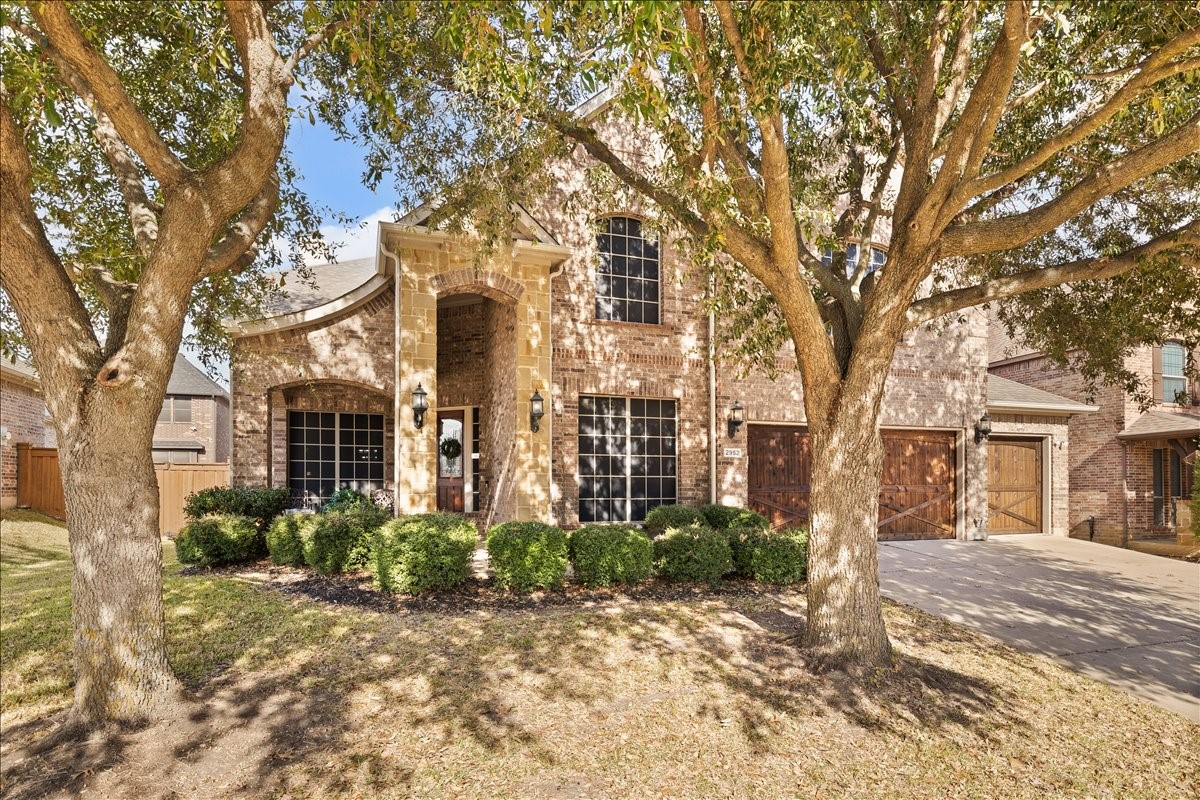 2952 Bahia Grand Prairie TX 75054