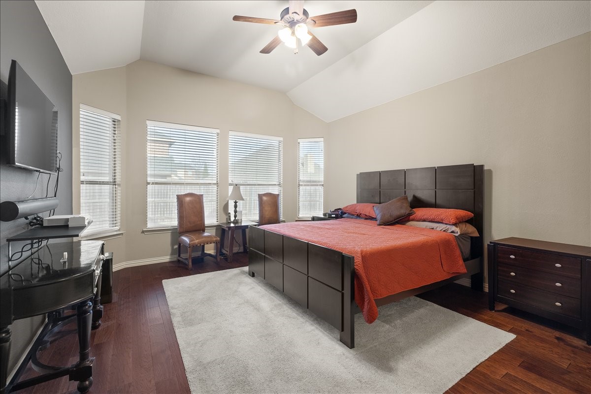 2952 Bahia Grand Prairie TX 75054