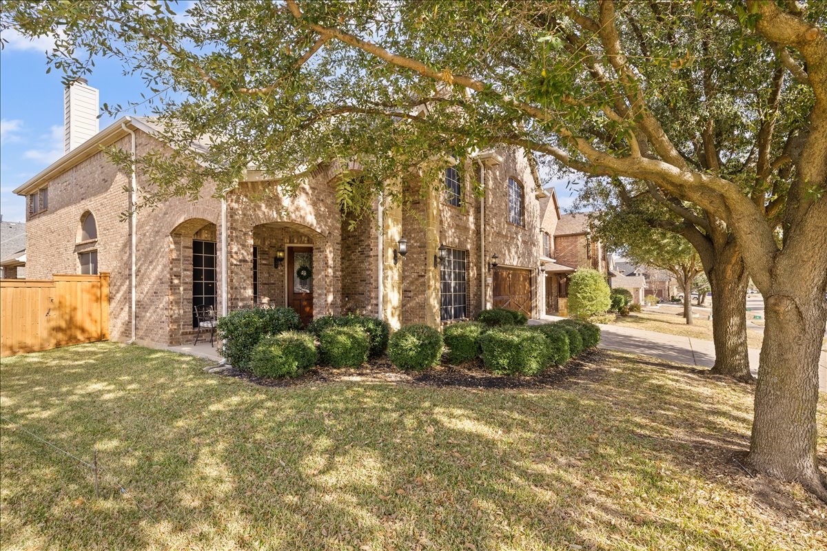 2952 Bahia Grand Prairie TX 75054