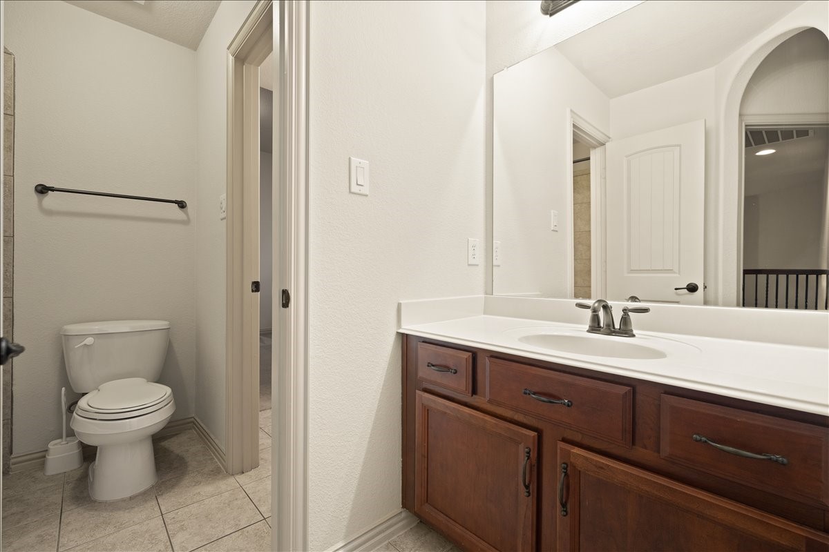 2952 Bahia Grand Prairie TX 75054