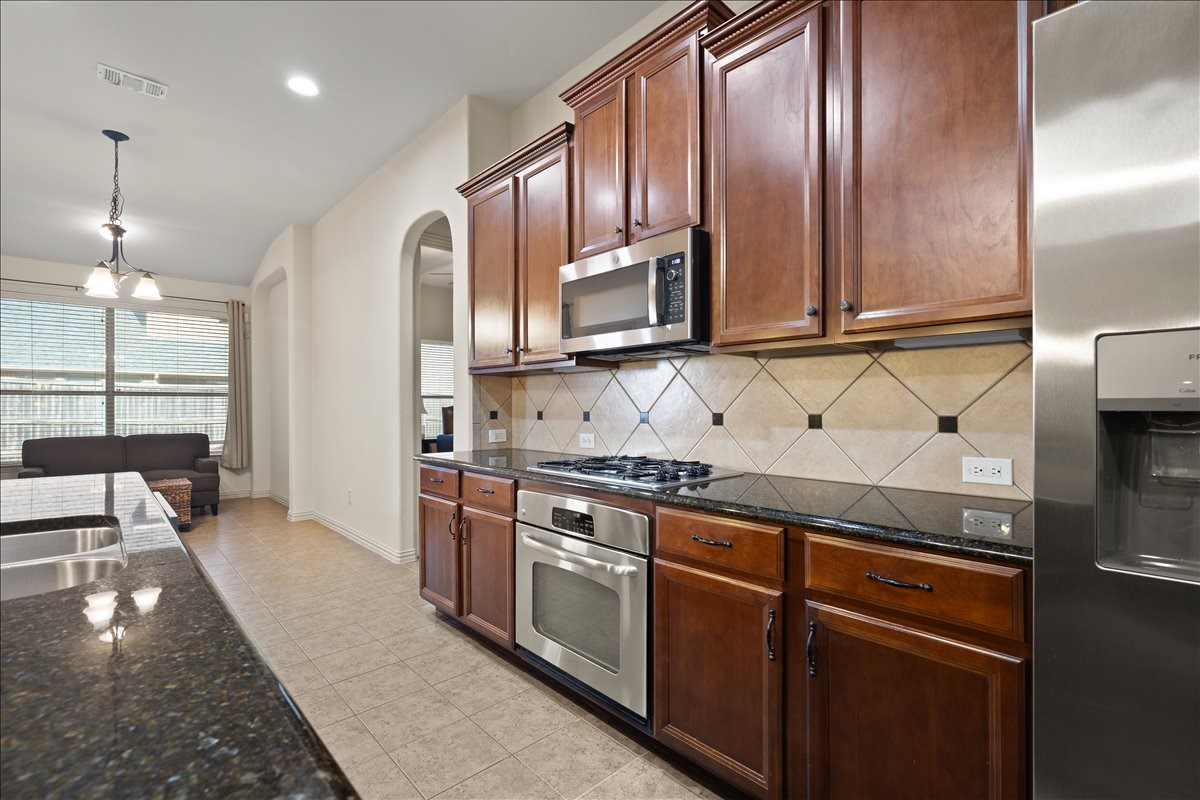 2952 Bahia Grand Prairie TX 75054