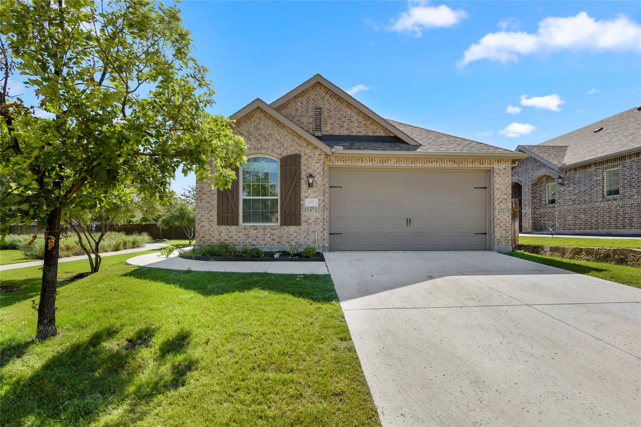 1016 Shire Drive Aubrey TX 76227