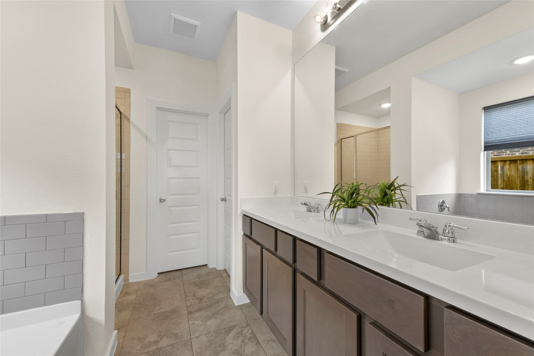 1016 Shire Drive Aubrey TX 76227