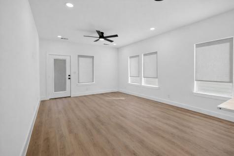 2835 Macon Street Dallas TX 75215