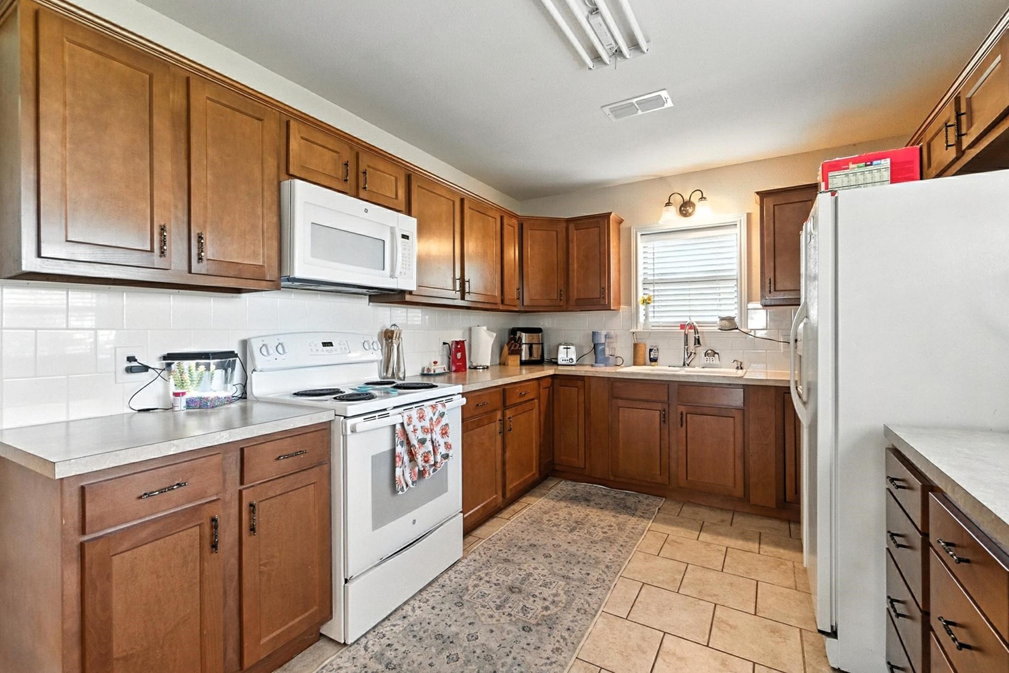 11775 Cr 242 Clyde TX 79510