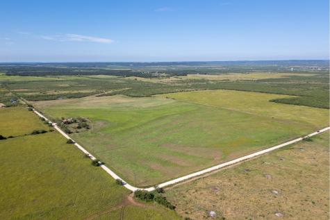 11775 Cr 242 Clyde TX 79510